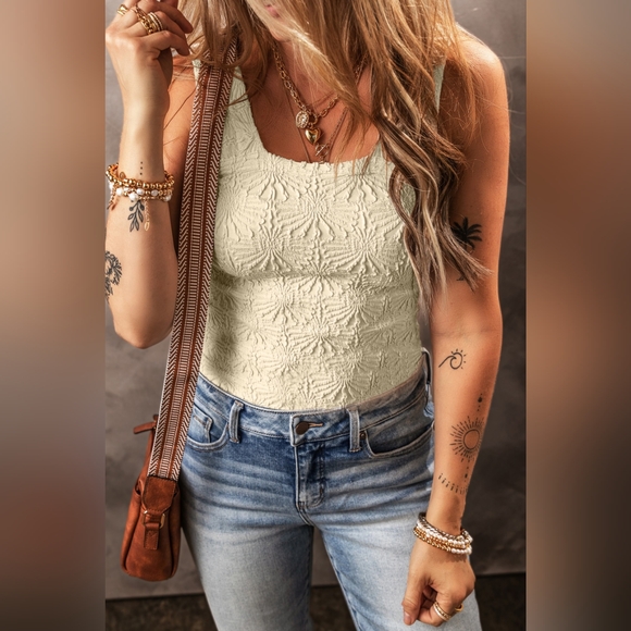 Square Neck Wide Strap Ivory Tank - Picture 2 of 6